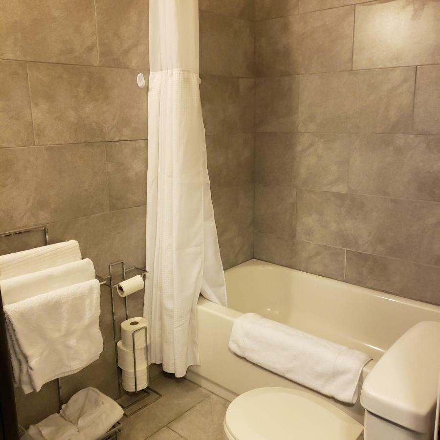 金伯利Mountainside Comfort Sleeps 4 - 5 Min To Golf & Ski公寓 外观 照片